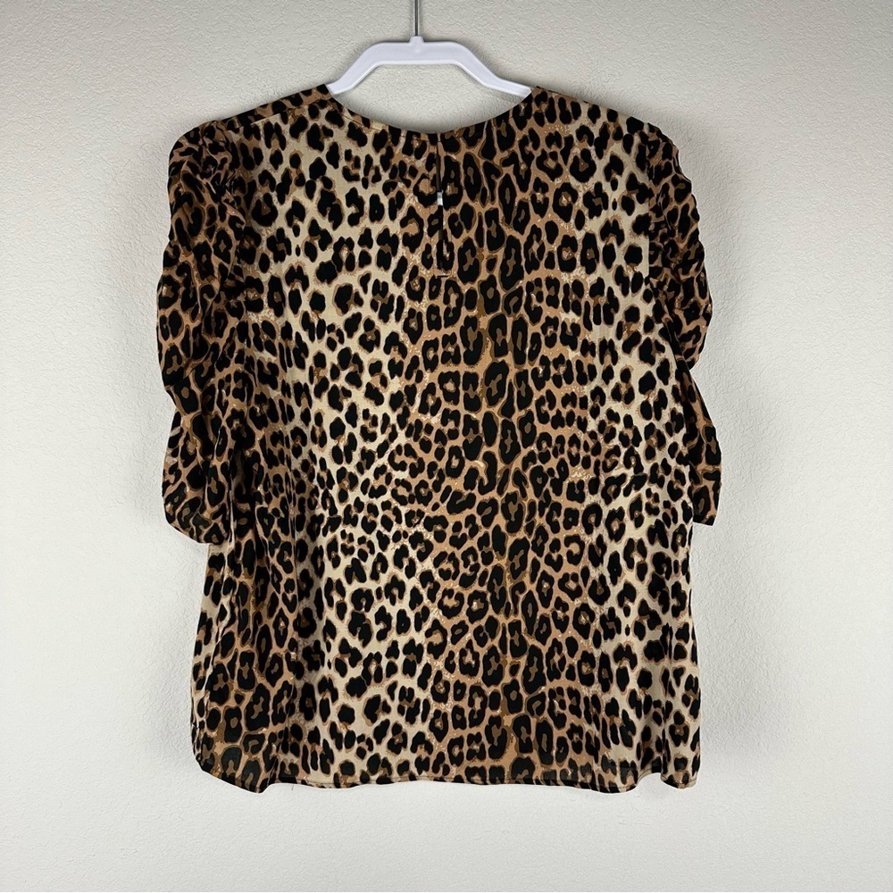 H&M Brown Tan Cheetah Animal Print Casual Short Ruched Sleeves Top Size Medium - Picture 3 of 7
